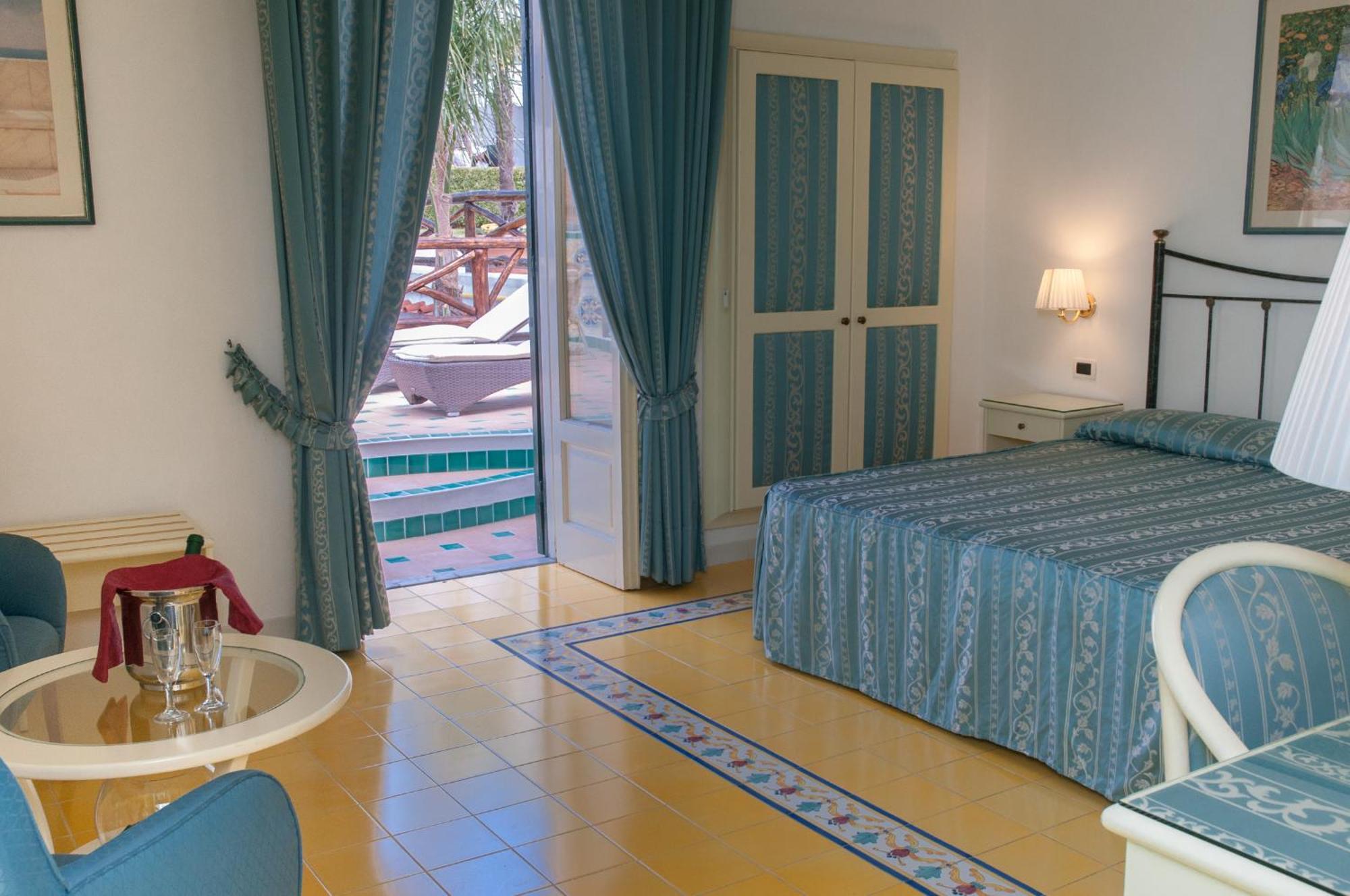 Hotel Villa Bianca Forio di Ischia Esterno foto