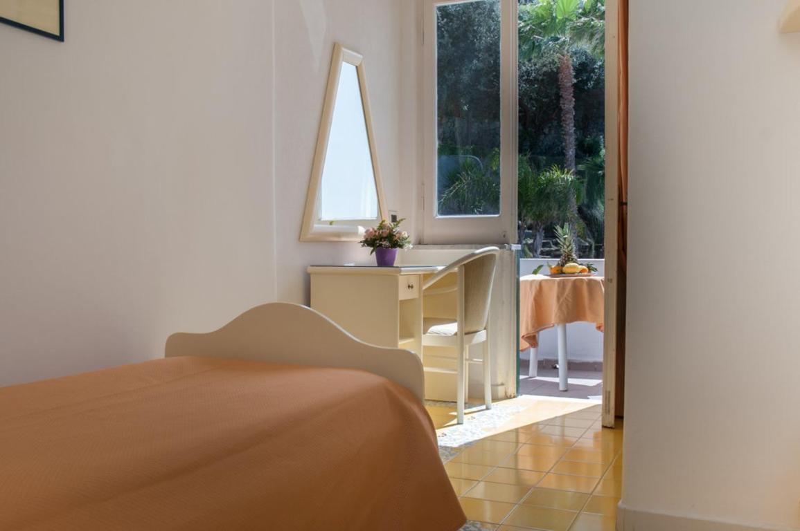 Hotel Villa Bianca Forio di Ischia Esterno foto