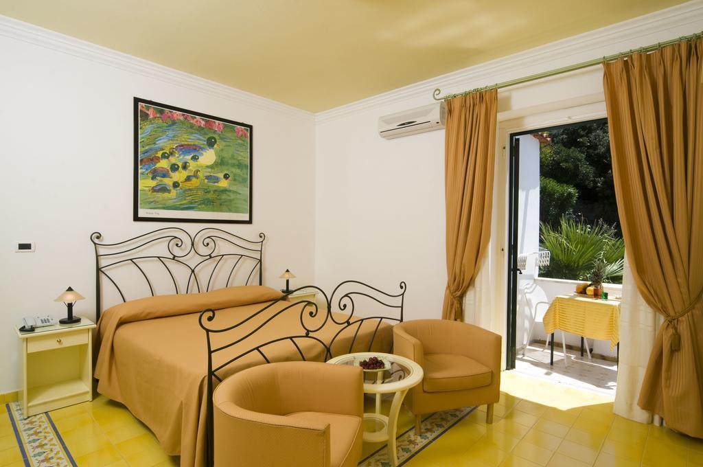 Hotel Villa Bianca Forio di Ischia Esterno foto