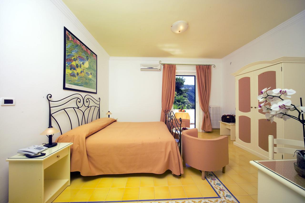 Hotel Villa Bianca Forio di Ischia Esterno foto