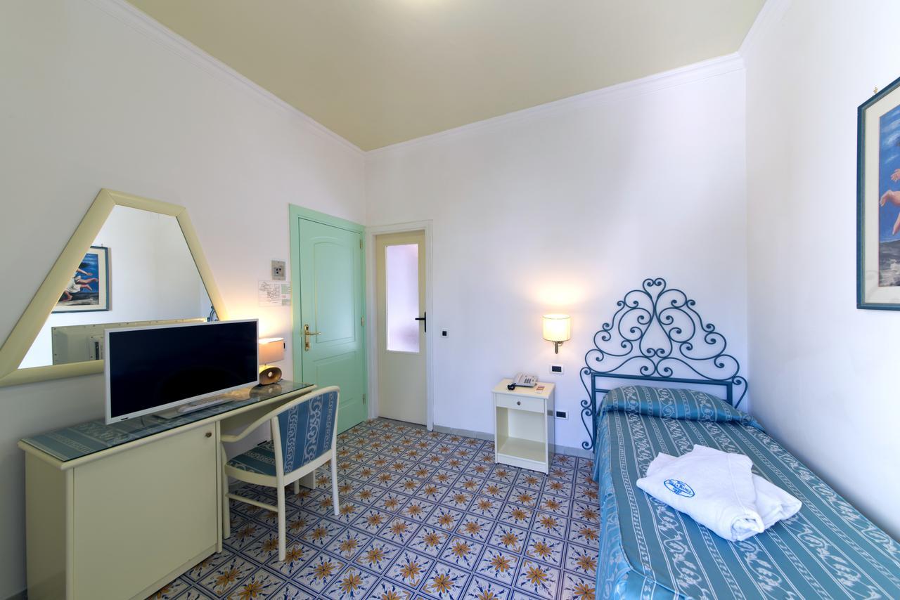 Hotel Villa Bianca Forio di Ischia Esterno foto