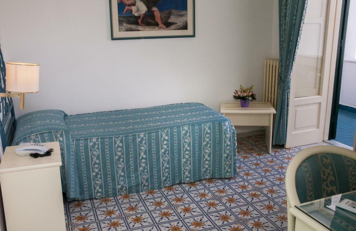 Hotel Villa Bianca Forio di Ischia Esterno foto
